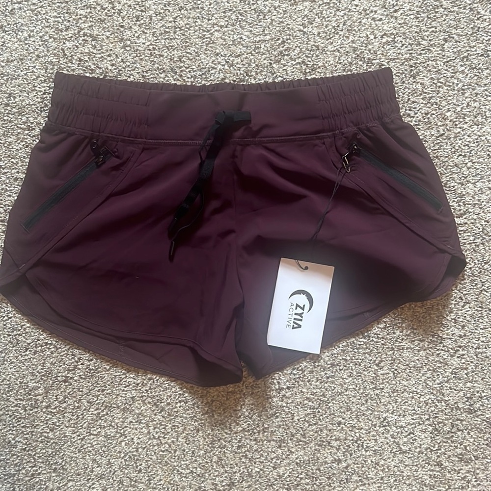 Zyia Plum Fierce Zipper Pocketed Shorts New with Tags